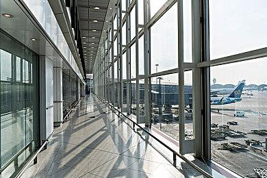 《界外狂潮》国服测试圆满结束，预约公测领极品枪械外观！